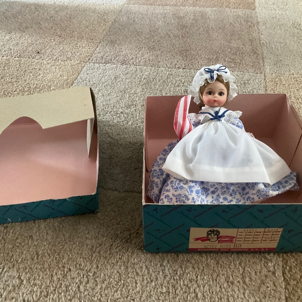 Madame Alexander Betsy Ross 431 NWB